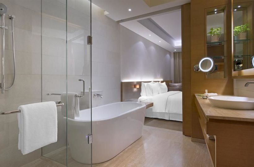 Hotel The Westin Mumbai Garden City 18