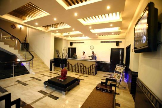 Bizzotel Gurgaon Hotel 7