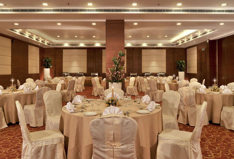 Haut Monde by PI Hotels 10