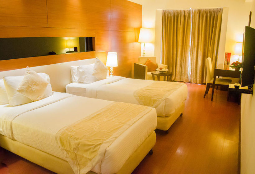 Haut Monde by PI Hotels 5