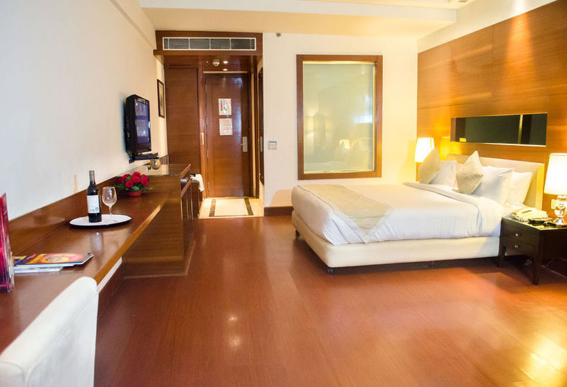 Haut Monde by PI Hotels 6