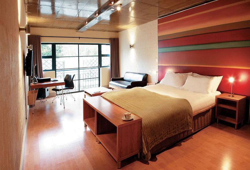 Hippo Boutique Hotel 18