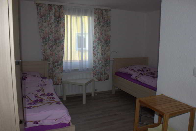 Hotel Privatzimmer Laatzen 8