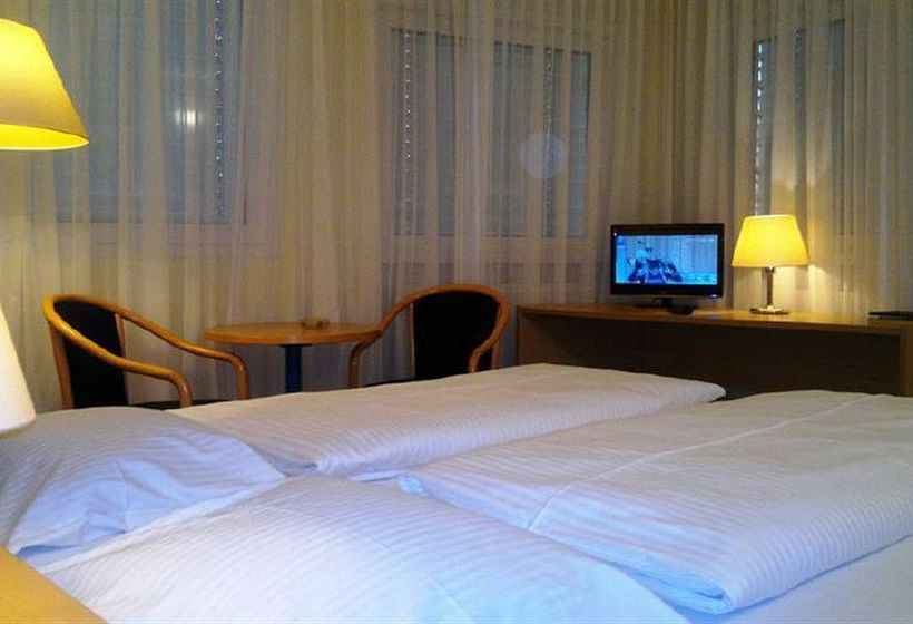 Central Hotel - Winnenden