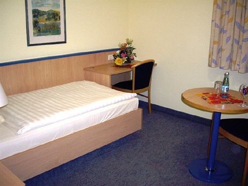 Central Hotel - Winnenden 4