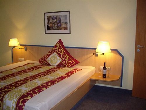 Central Hotel - Winnenden 9