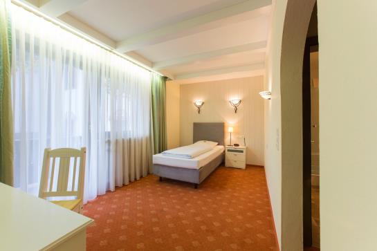 Hotel Landgasthof Räucherhansl 4