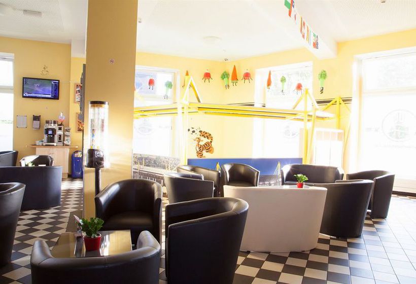 Hotel A&O Dortmund Hauptbahnhof 10