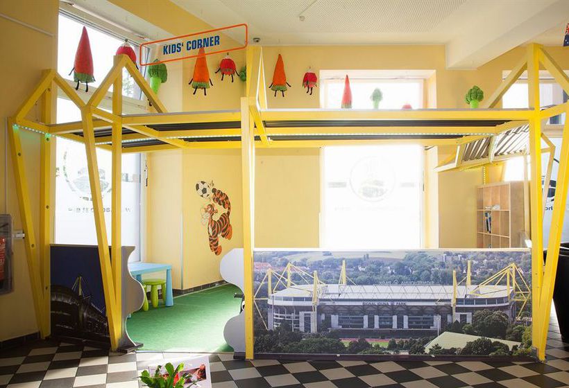 Hotel A&O Dortmund Hauptbahnhof 17