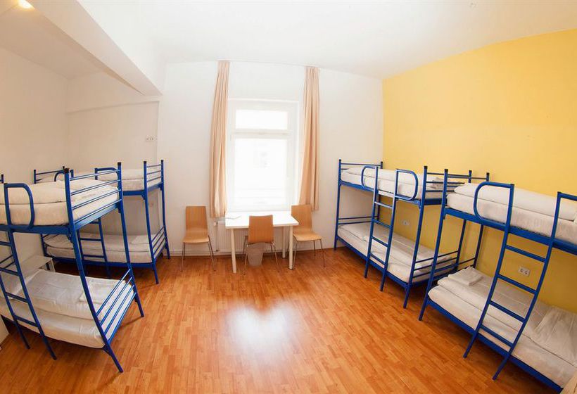 Hotel A&O Dortmund Hauptbahnhof 5