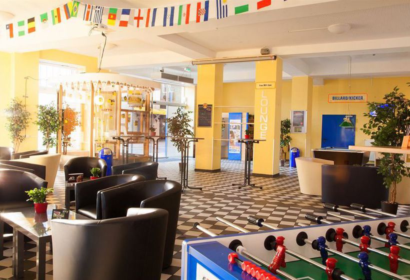 Hotel A&O Dortmund Hauptbahnhof 8