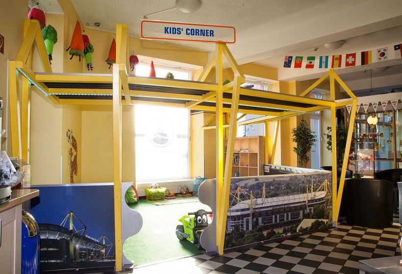 Hotel A&O Dortmund Hauptbahnhof 9