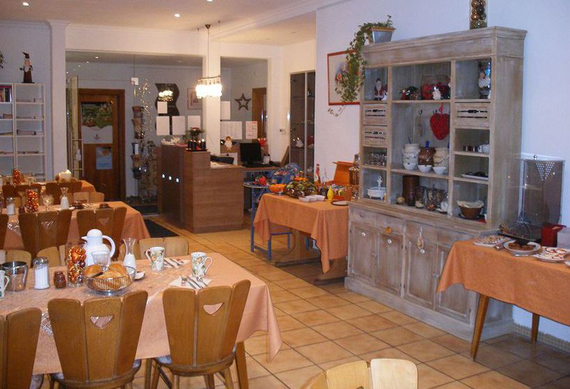 Boutiquehotel Goldene Rose 2