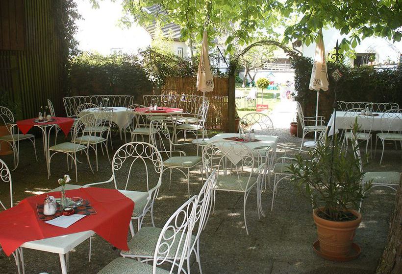 Boutiquehotel Goldene Rose 4