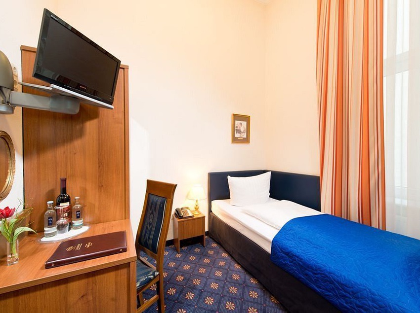 Hotel Zarenhof Berlin-Mitte 1