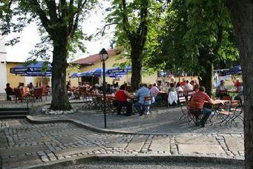 Hotel Restaurant Waldschloss 9