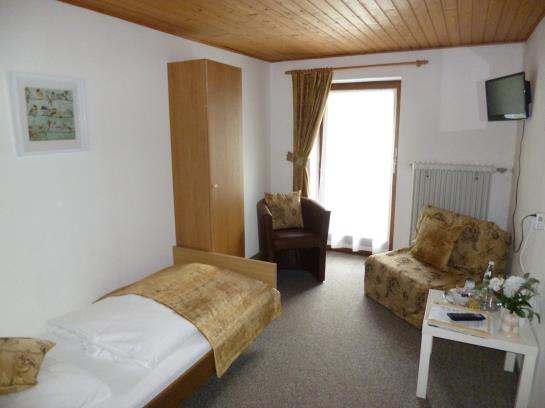 Hotel Gästehaus Am Berg 20