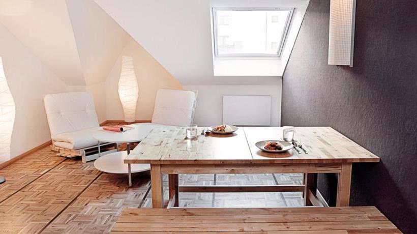 Five Elements Hostel 5