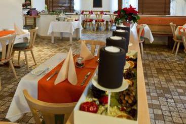 Hotel Neuwirtshaus 19