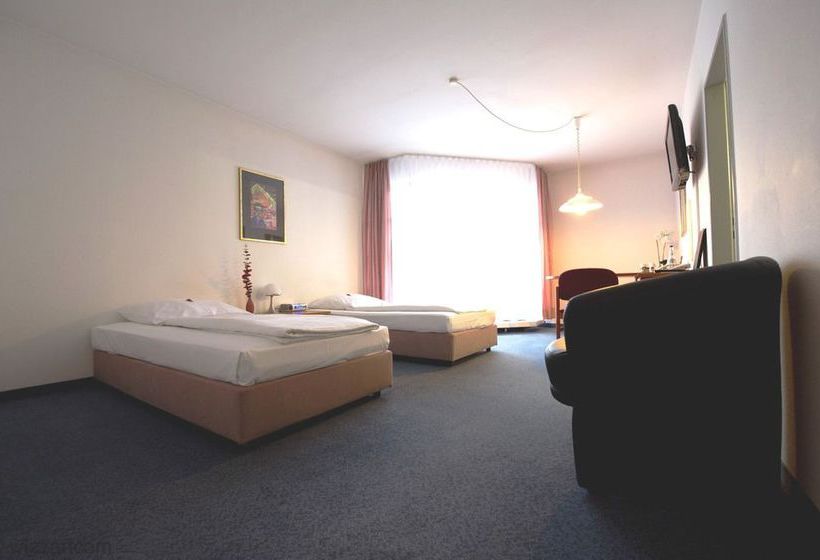 Hotel Feuerbach Im Biberturm Stuttgart 16