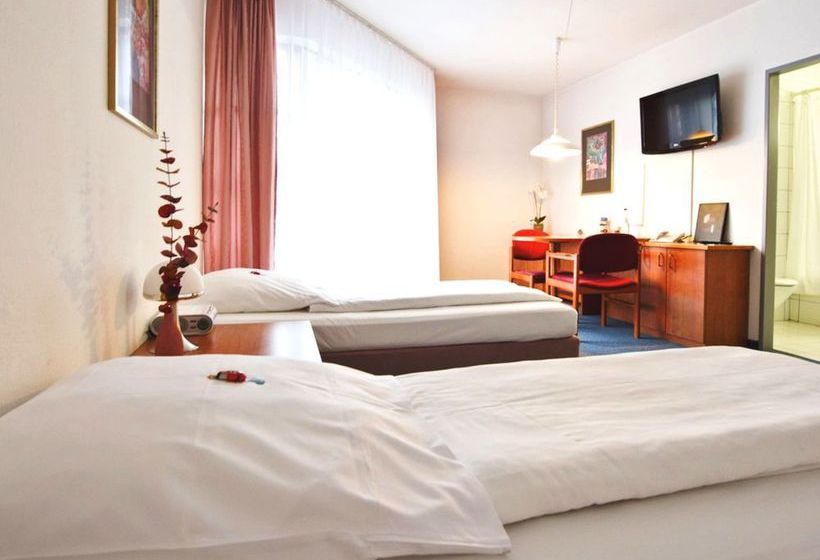 Hotel Feuerbach Im Biberturm Stuttgart 17