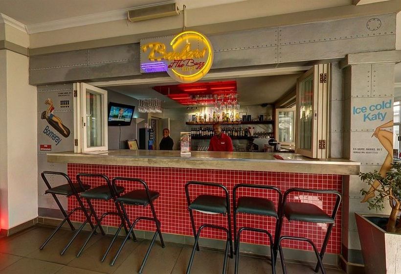 Hotel Aviator Or Tambo International 1