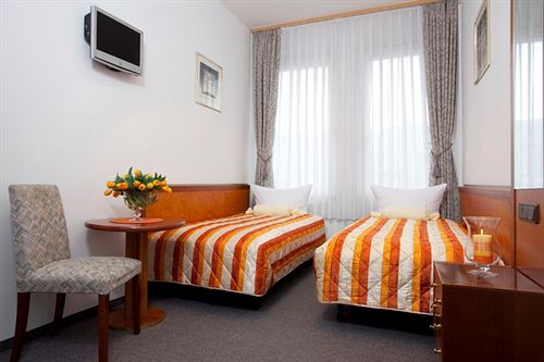 Hotel Potsdamer Inn 8