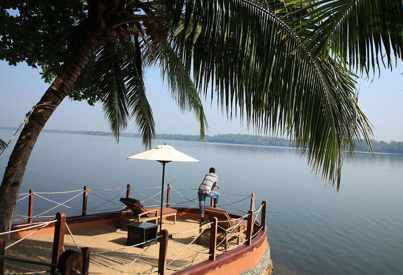 Hotel Cambay Palm Lagoon Kollam 5