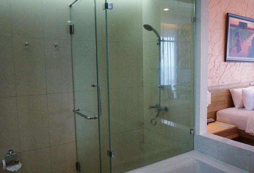 Karon Phunaka Resort 8