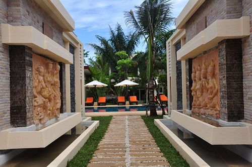 Phuket Sea Resort 10