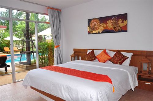 Phuket Sea Resort 17