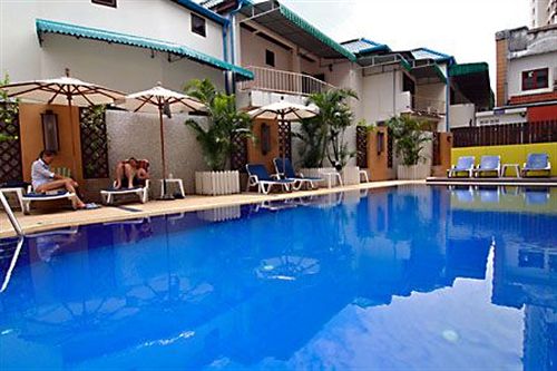 Rattana Beach Hotel 5