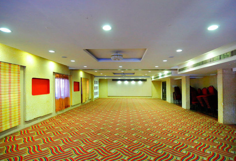 Hotel Royalton Hyderabad 11