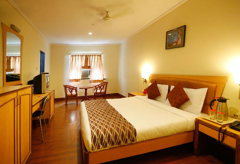 Hotel Royalton Hyderabad 8