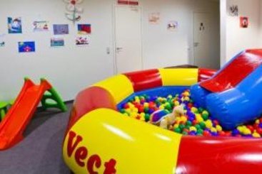 Hotel Staybridge Suites St. Petersburg 2