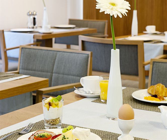 Hotel NH Frankfurt Messe 13