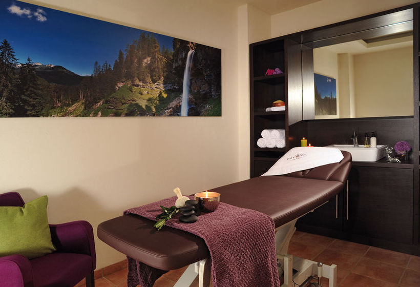 Hotel Fire & Ice Dusseldorf Neuss 20