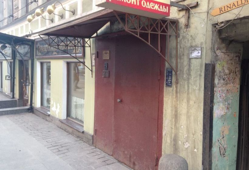 Hotel Rinaldi At Nevsky 105 16