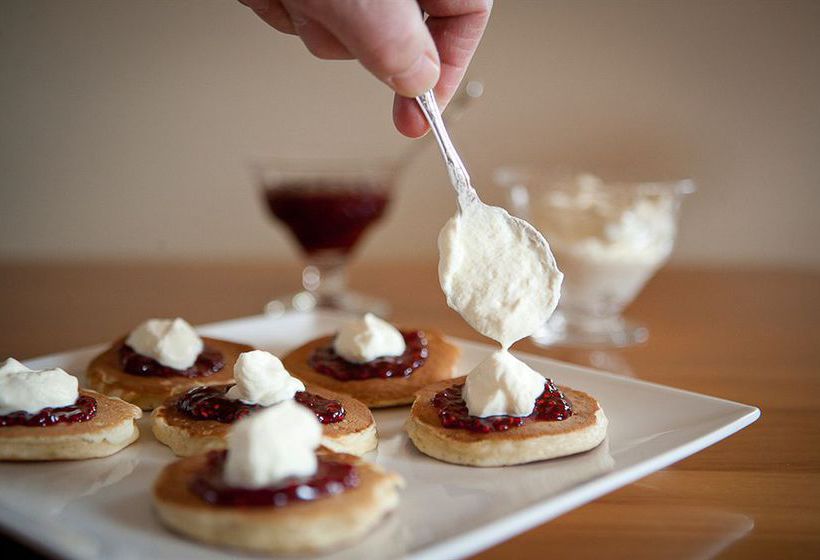 Hotel Wanaka Springs Lodge 11