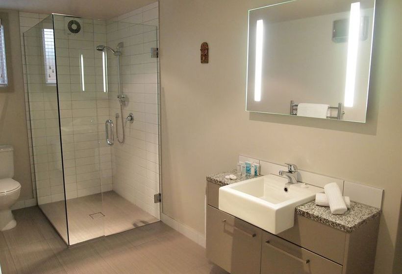 Distinction Wanaka Serviced Apartments 3