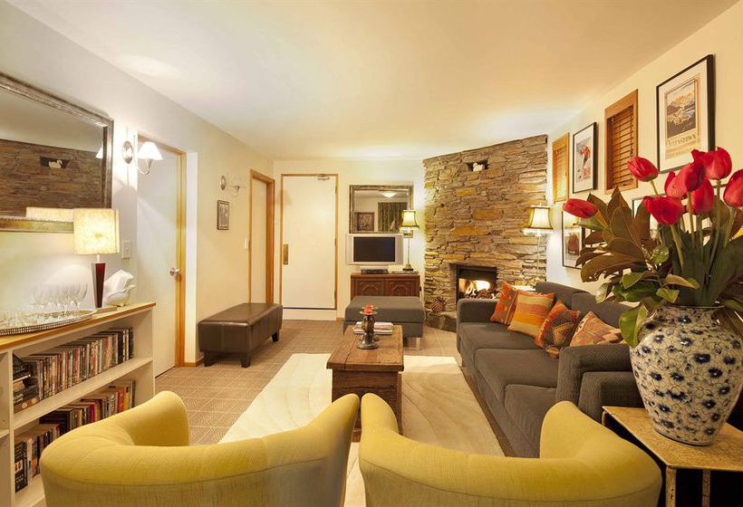 Hotel Queenstown House 1