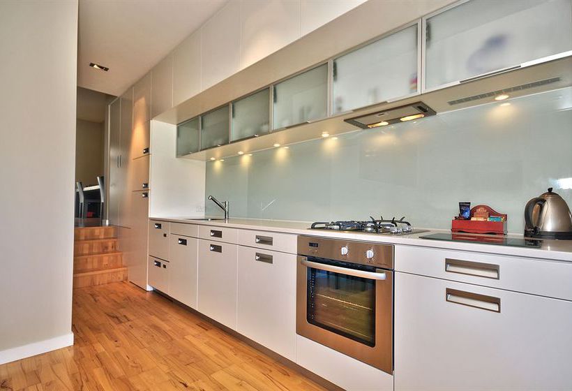 Pounamu Apartments 10