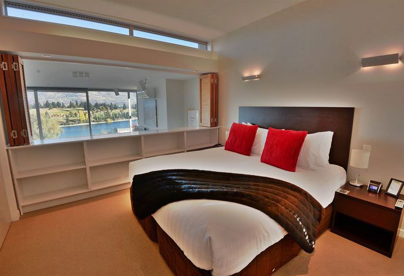 Pounamu Apartments 14