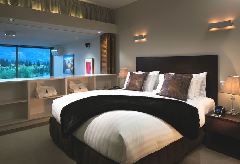 Pounamu Apartments 18