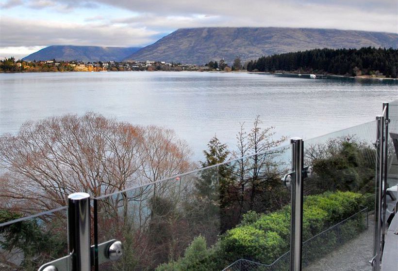 Breakfree The Point 13