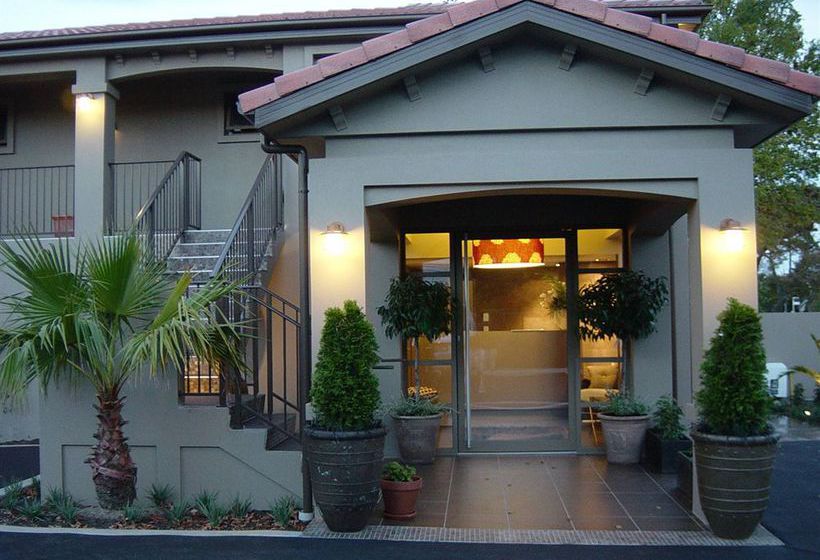 Terra Vive Luxury Suites & Apartments