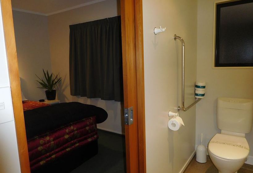 Hotel Brydan Accommodation Blenheim 1