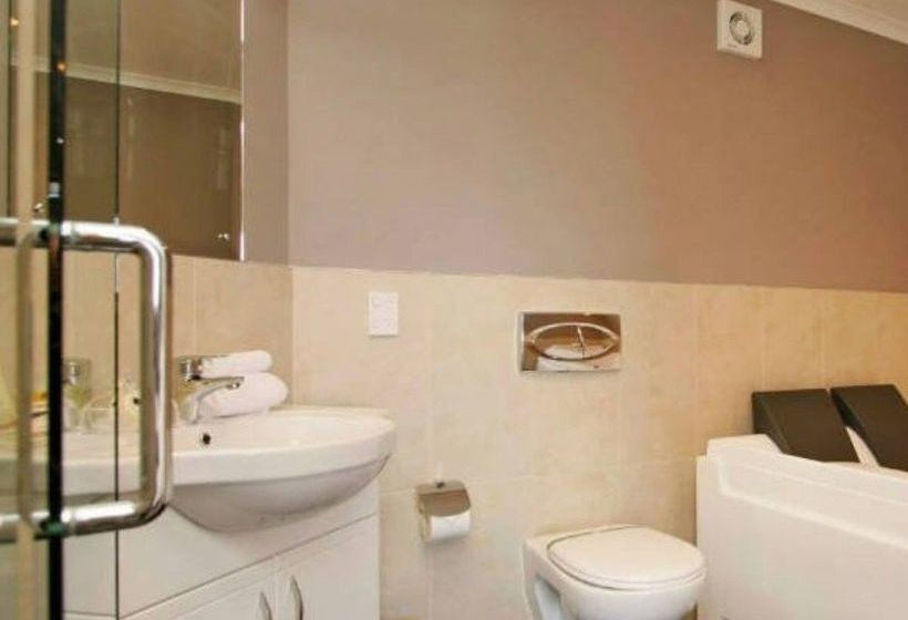 Hotel Aotea Motor Lodge 8