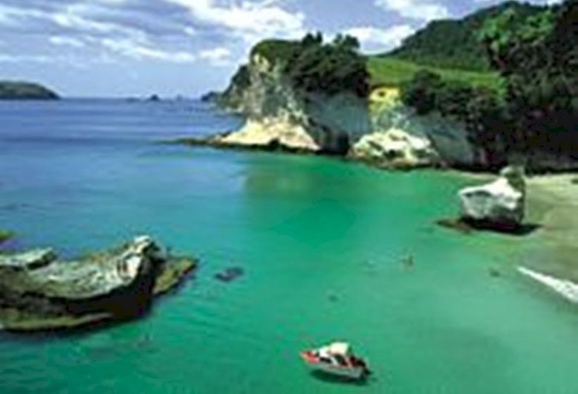 Marina Park Apartments Whitianga