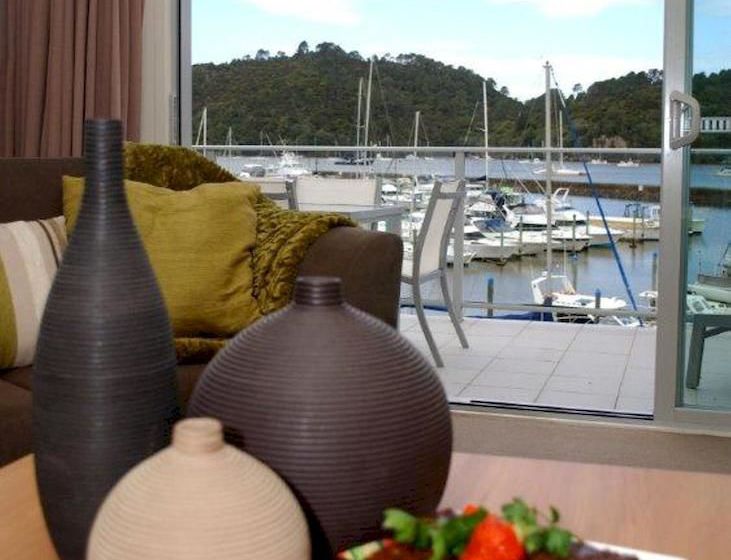 Marina Park Apartments 11